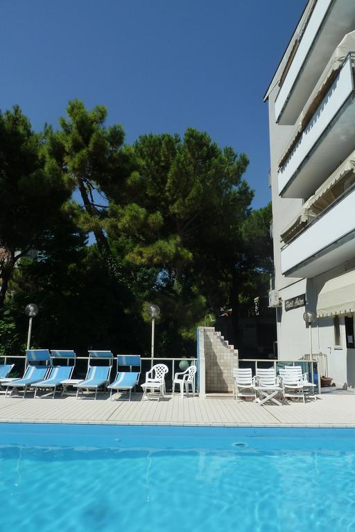 Hotel Astra Milano Marittima Eksteriør billede